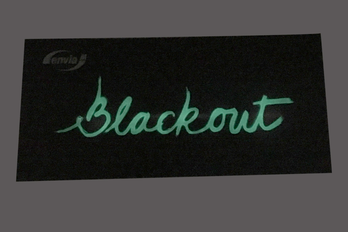 Selbstleuchtfarbe / Nachleuchtfarbe