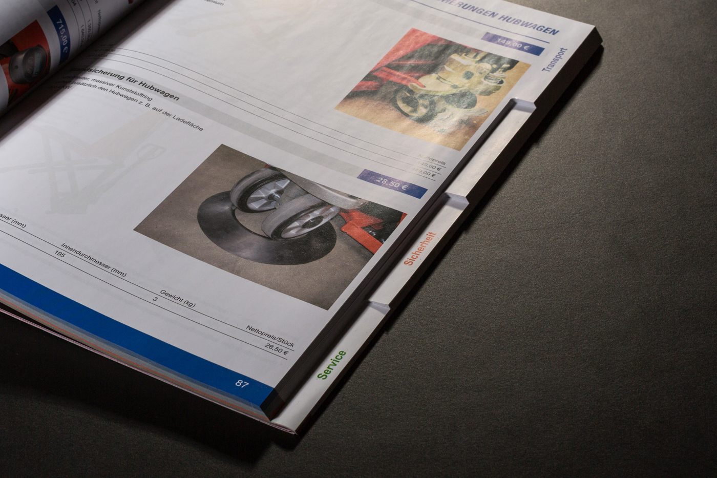 Broschur mit Register